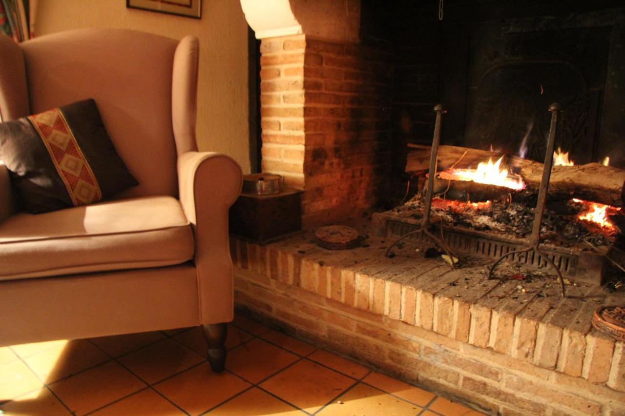 Le Cottage Mirabelle Epaignes ภายนอก รูปภาพ