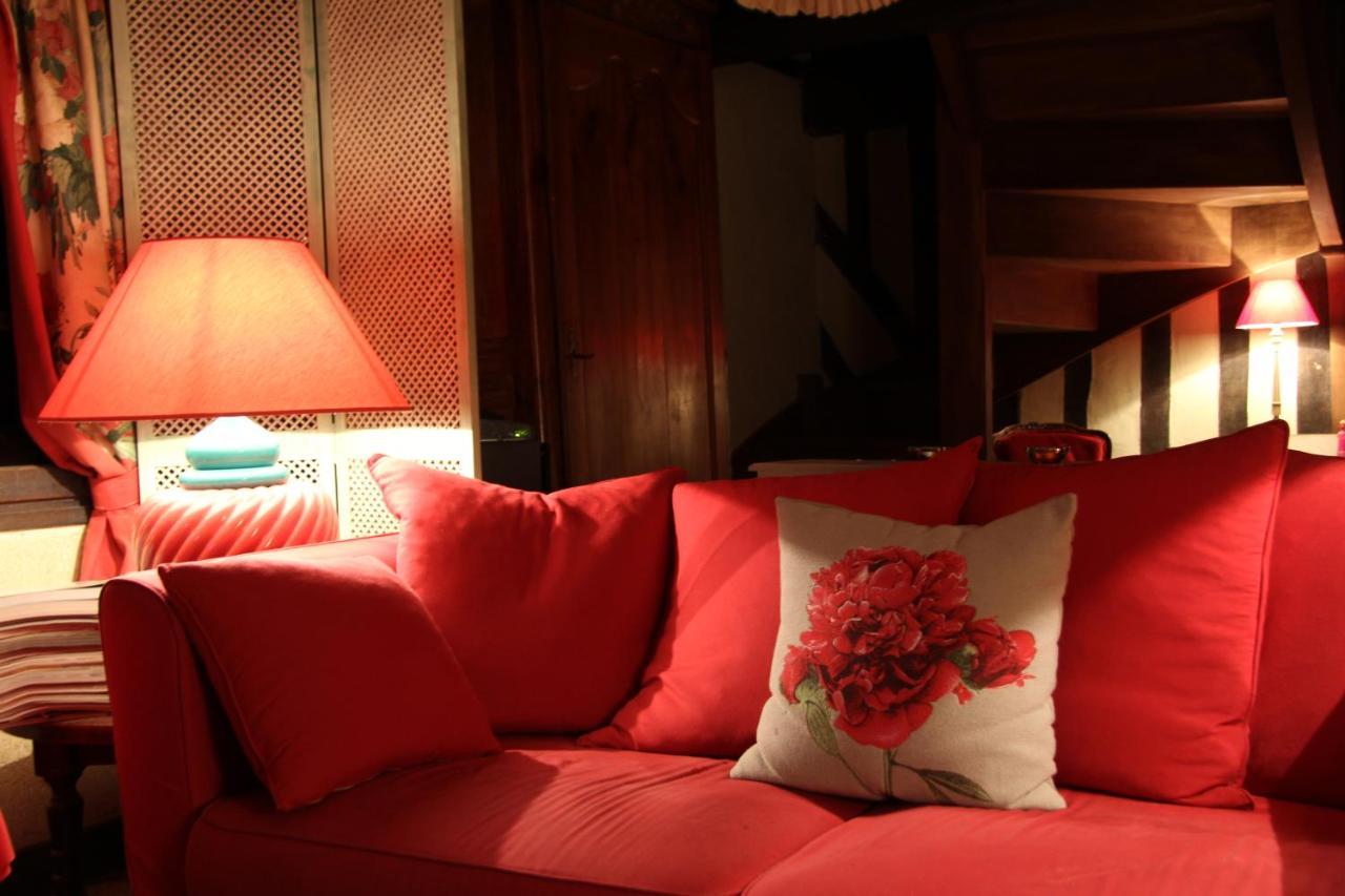 Le Cottage Mirabelle Epaignes ภายนอก รูปภาพ